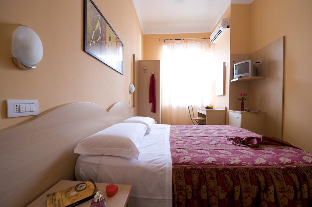 Hotel Sabatino Mailand Exterior foto